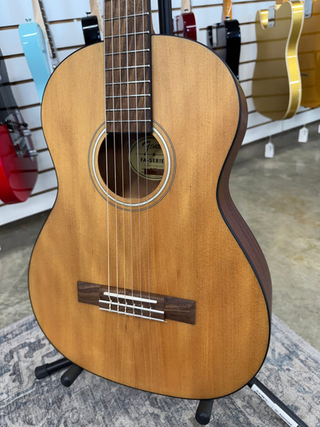 Fender FA-15N 3/4 Nylon - Natural - B Stocksku: 738474