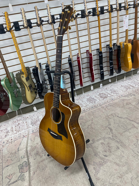 Taylor 214ce-K DLX