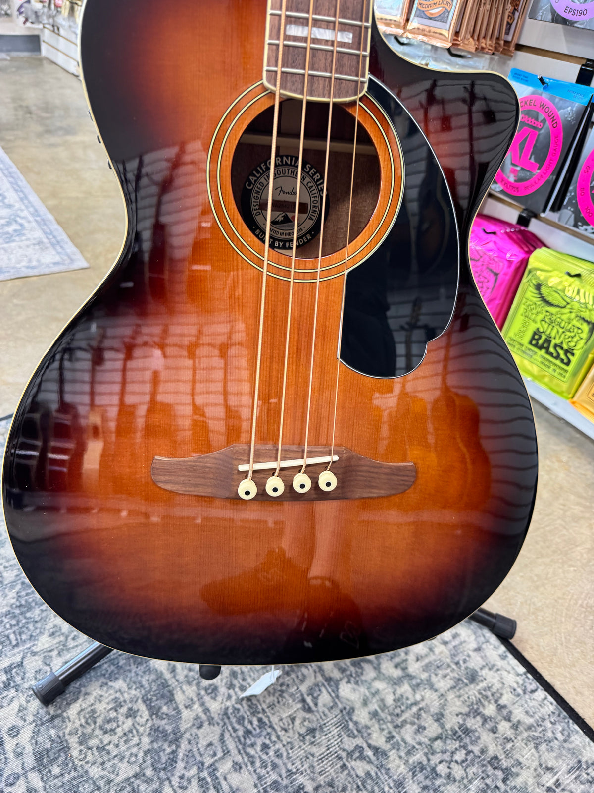 Fender Kingman Bass - Shaded Edge Burst