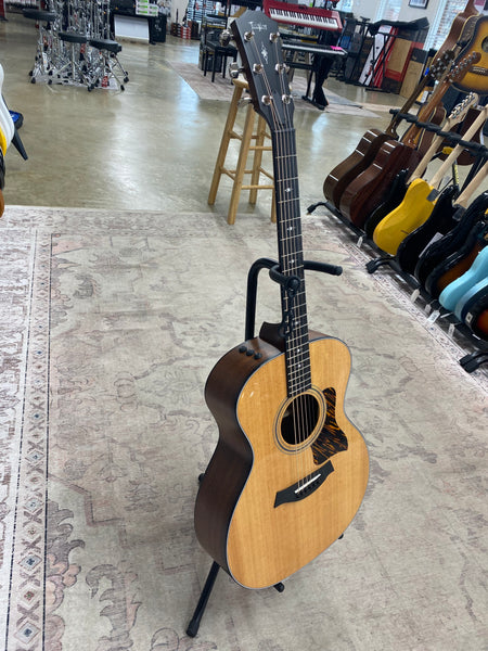 Taylor 314e with V-Class Bracing - Claria Inlays - Natural