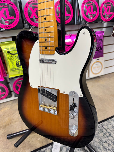 Fender Vintera II '50s Nocaster - Maple Fingerboard - 2-Color Sunburst