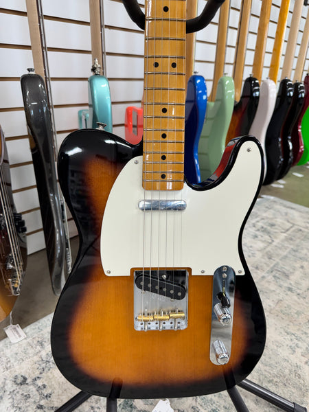 Fender Vintera II '50s Nocaster with Maple Fretboard - 2-Color Sunburst