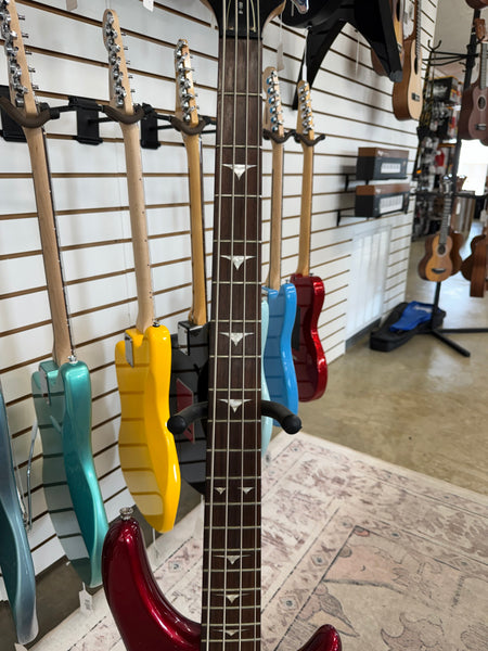 Tradition B-100 Electric Bass - Red