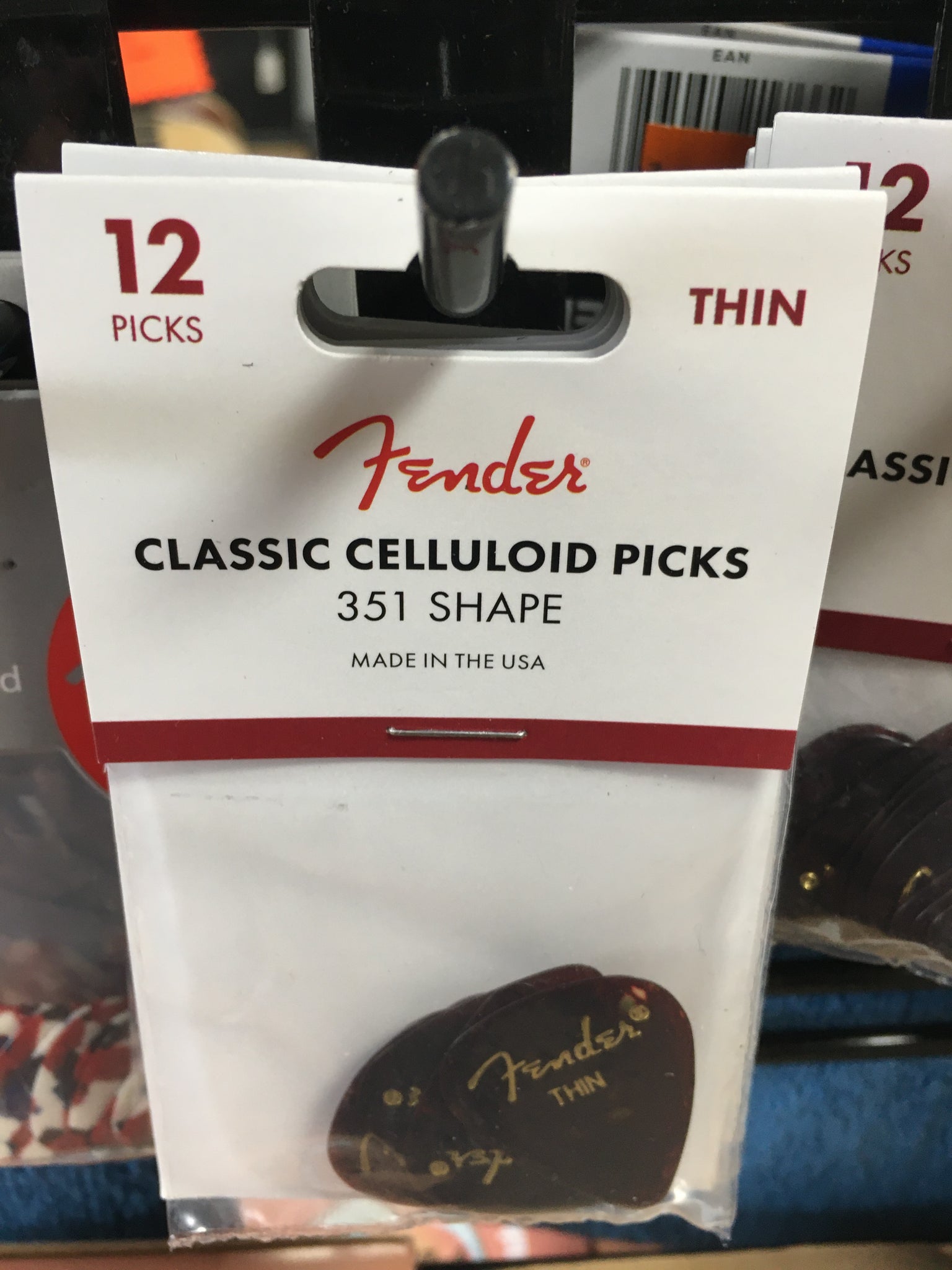 Fender 351TPP Thin Shell 12 pack Classic Celluloid Guitar Picks