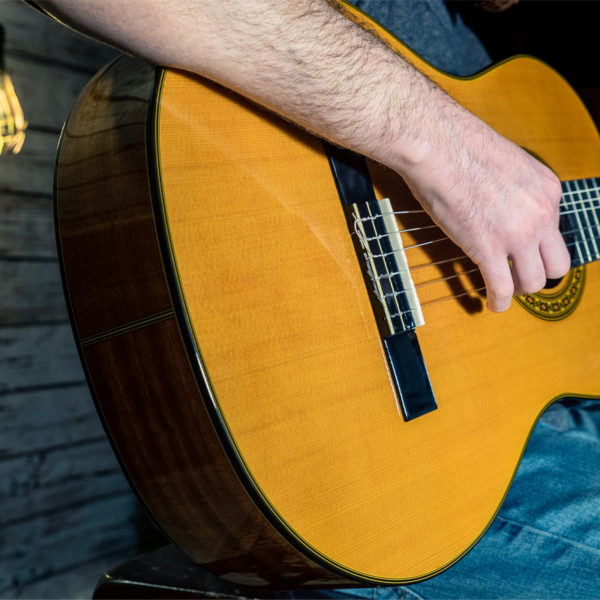 Washburn C40 Classical Nylon Guitar Natural