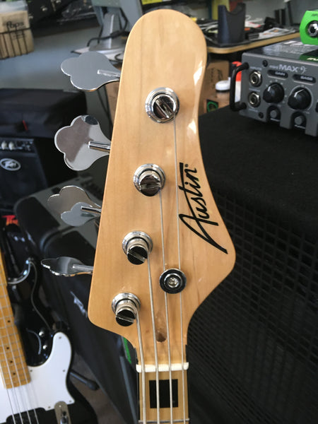 Austin AJB300 Double Cutaway 4 String Bass Black