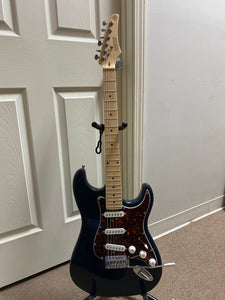 Nashville Guitar Works Double Cut Electric Blue with Maple Fretboard 135BL