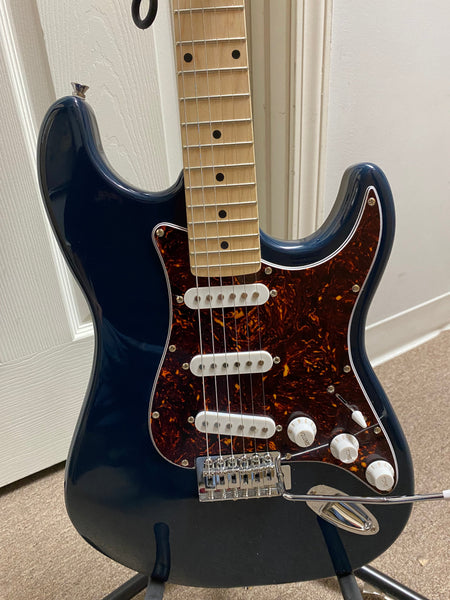Nashville Guitar Works Double Cut Electric Blue with Maple Fretboard 135BL