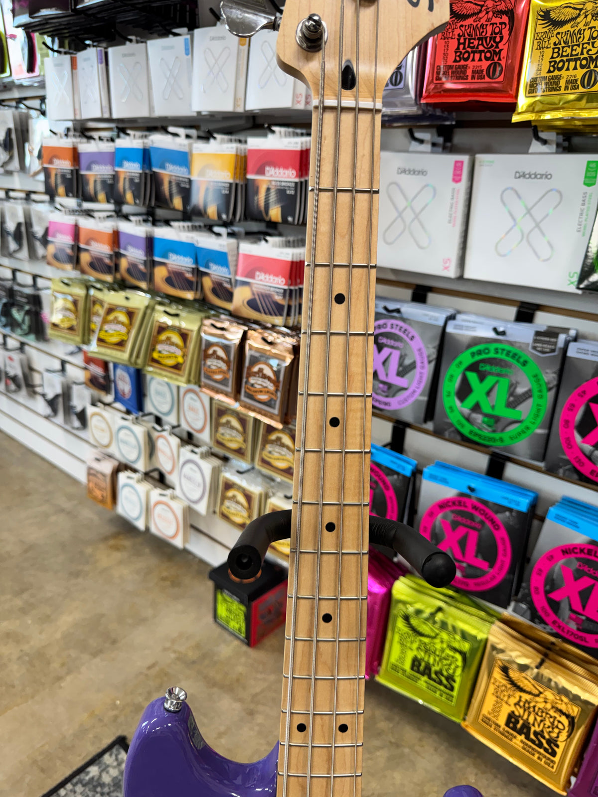 Squier Limited Edition Sonic Bronco Bass - Ultraviolet