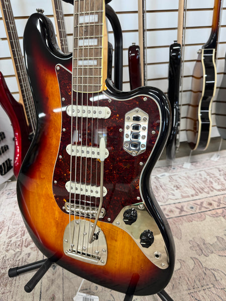 Squier Classic Vibe Bass VI - 3-Color Sunburst