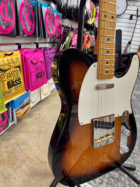 Fender Vintera II '50s Nocaster - Maple Fingerboard - 2-Color Sunburst