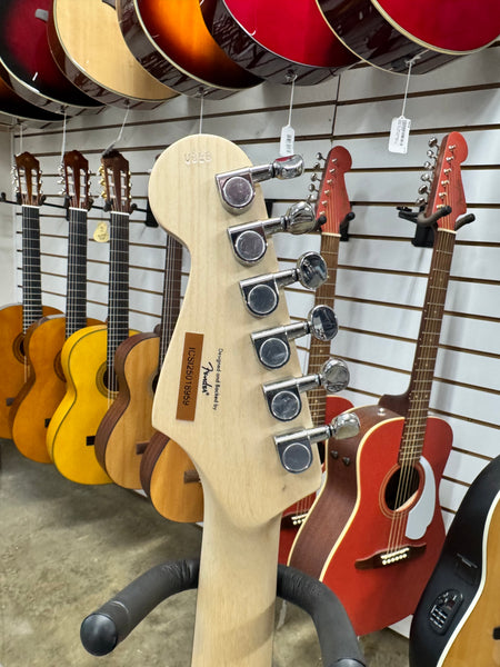 Squier Mini Stratocaster with Laurel Fretboard - Dakota Red