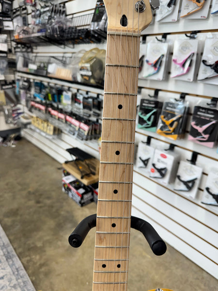 Squier Affinity Telecaster Left-Handed - Butterscotch Blonde