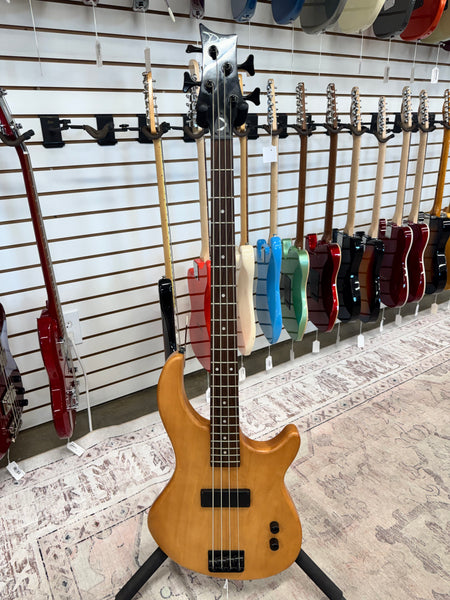 Dean Edge 09 4-String Bass Guitar - Satin Natural - Used