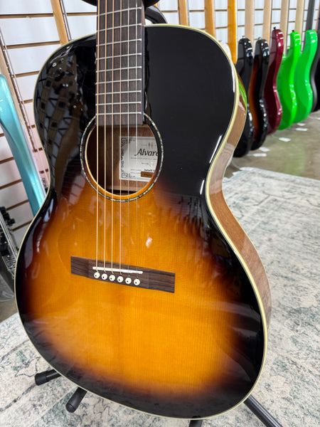 Alvarez Delta00-TSB Parlor - Tobacco Sunburst