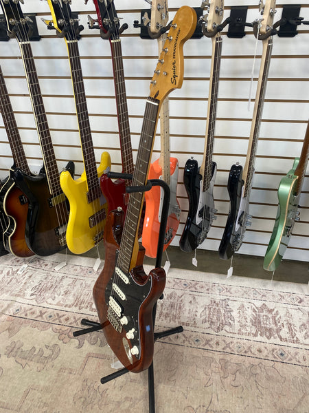 Squier Classic Vibe '70s Stratocaster HSS with Laurel Fretboard - Walnut