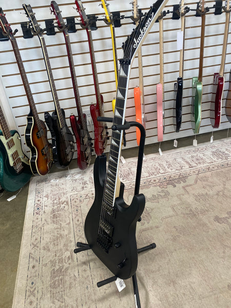Jackson JS Series JS32 DKA Dinky Archtop with Amaranth Fretboard - Satin Black