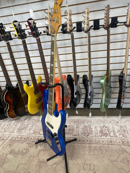 Squier FSR Classic Vibe Late '60s Jazz Bass - Lake Placid Blue