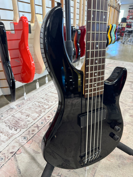 Dean Edge 09 5-String Bass - Black - Used