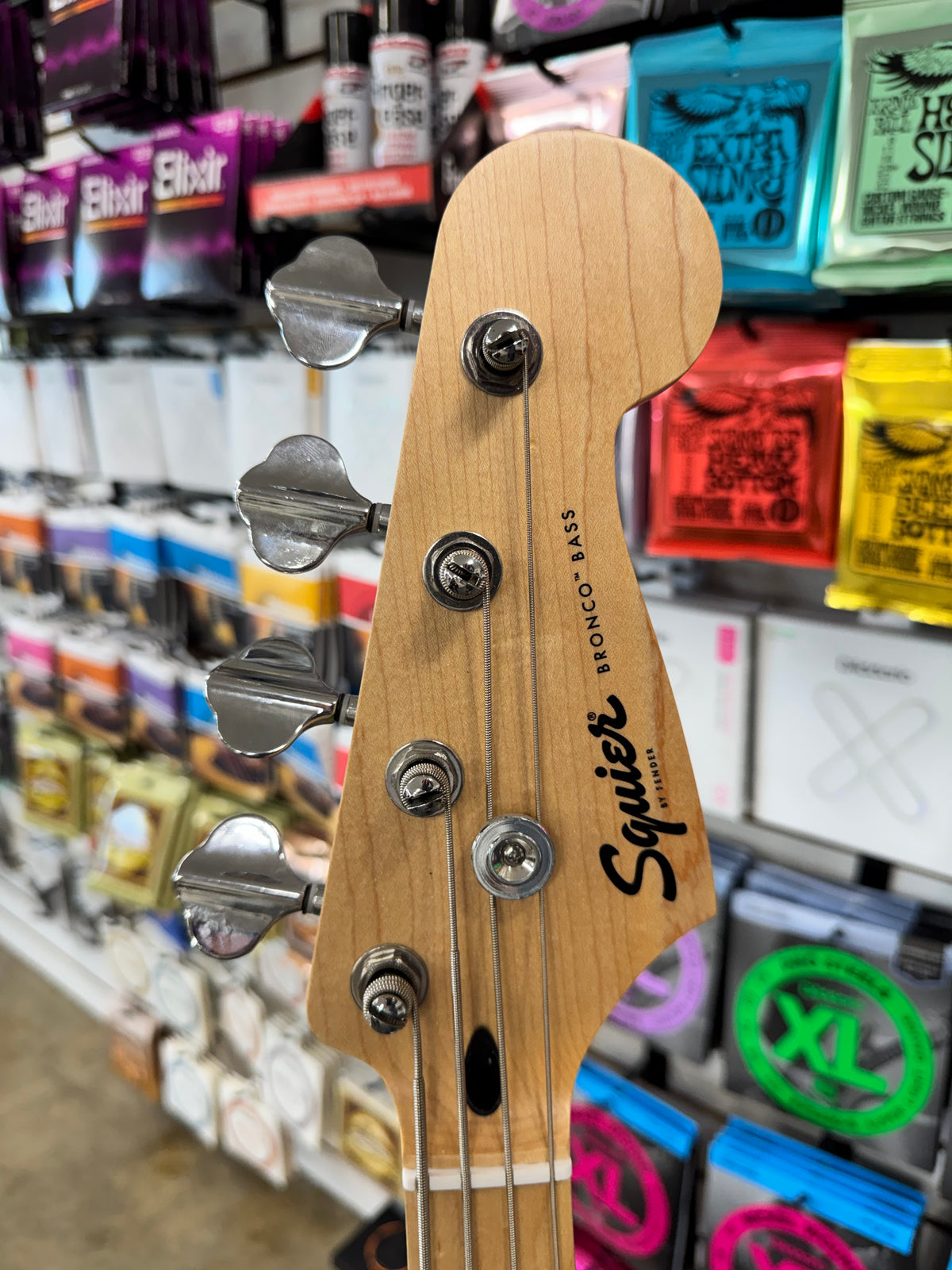 Squier Limited Edition Sonic Bronco Bass - Ultraviolet