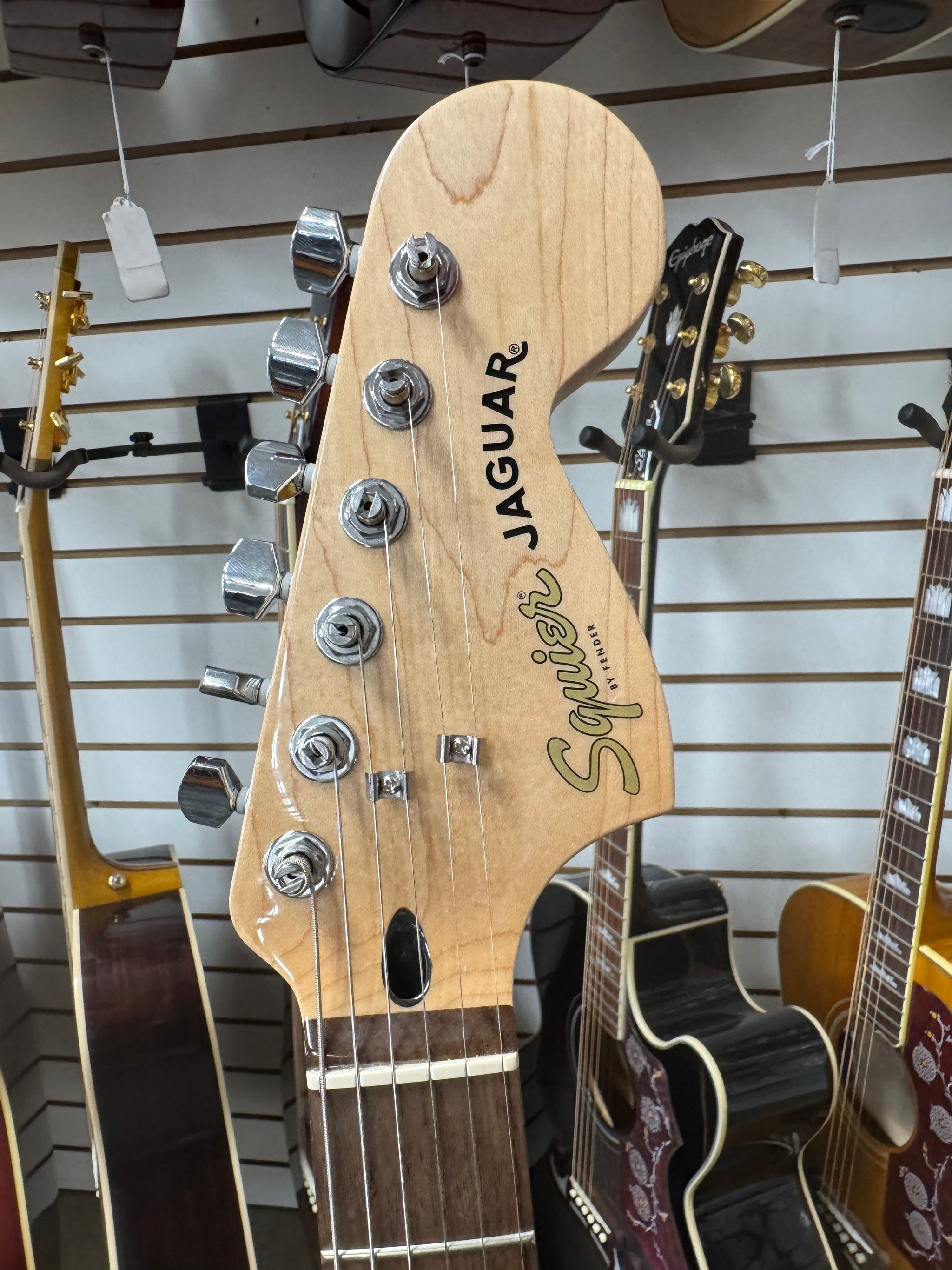 Squier Limited Edition Affinity Series Jaguar - Mystic Seafoam - B