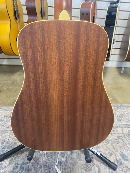 Fender Redondo Mini - Sunburst