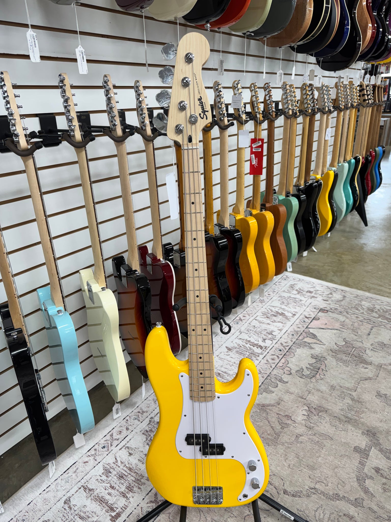 Squier Limited Edition Sonic Precision Bass - Graffiti Yellow