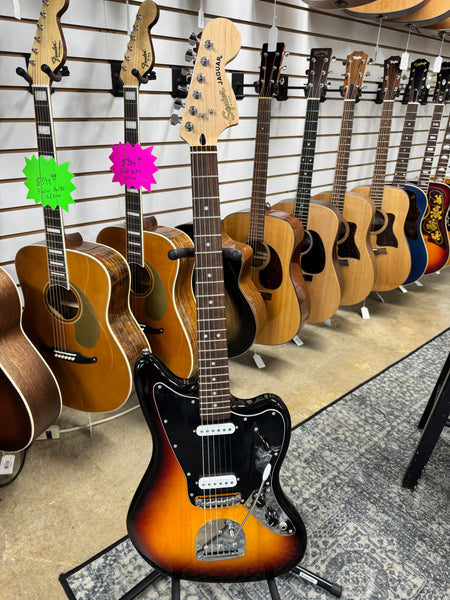 Squier Affinity Jaguar - 3-Color Sunburst