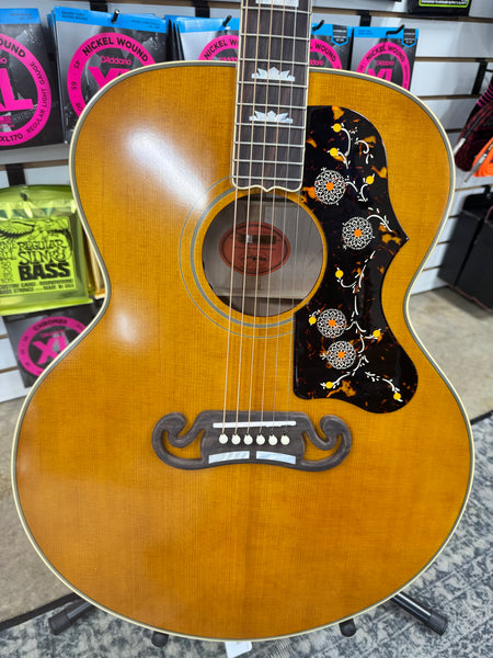 Epiphone Inspired by Gibson Custom 1957 SJ-200 Reissue - Antique Natural