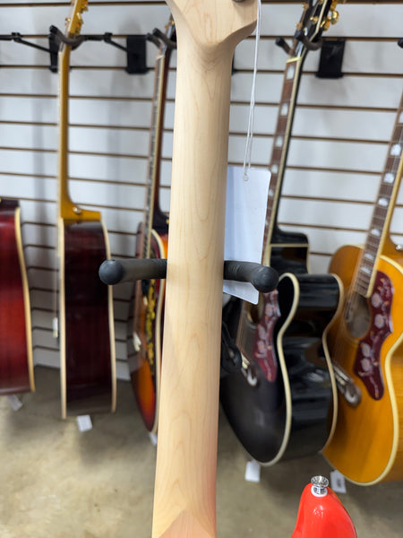 Squier Limited Edition Sonic Stratocaster - Fiesta Red - B Stock