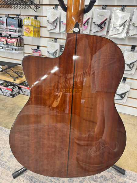 Washburn C5CE Classical Series Spruce/Catalpa Cutaway Nylon String with Electronics - Natural