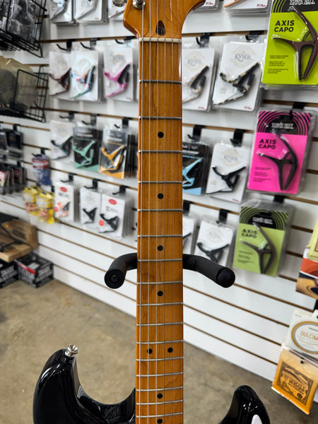Squier Classic Vibe '60s Stratocaster with Laurel Fretboard - 3-Color Sunburst