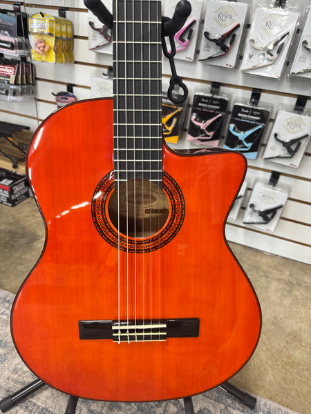 Washburn C5CE Classical Series Spruce/Catalpa Cutaway Nylon String with Electronics - Natural