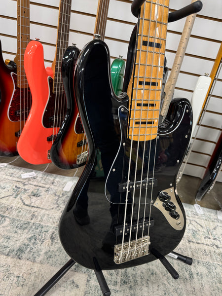 Squier Classic Vibe '70s Jazz Bass V - Black