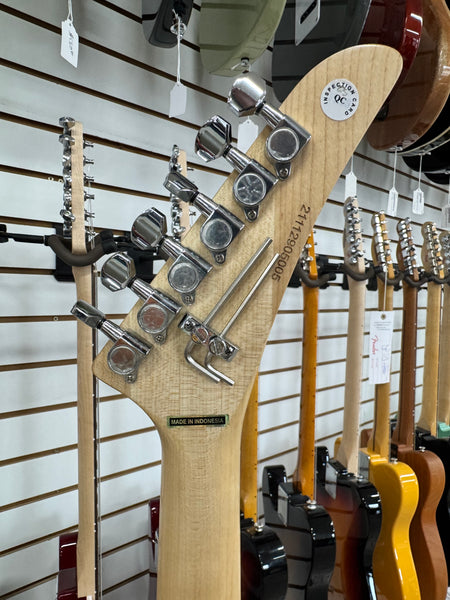 Kramer Baretta Custom Graphics - White Lotus Candy Blue