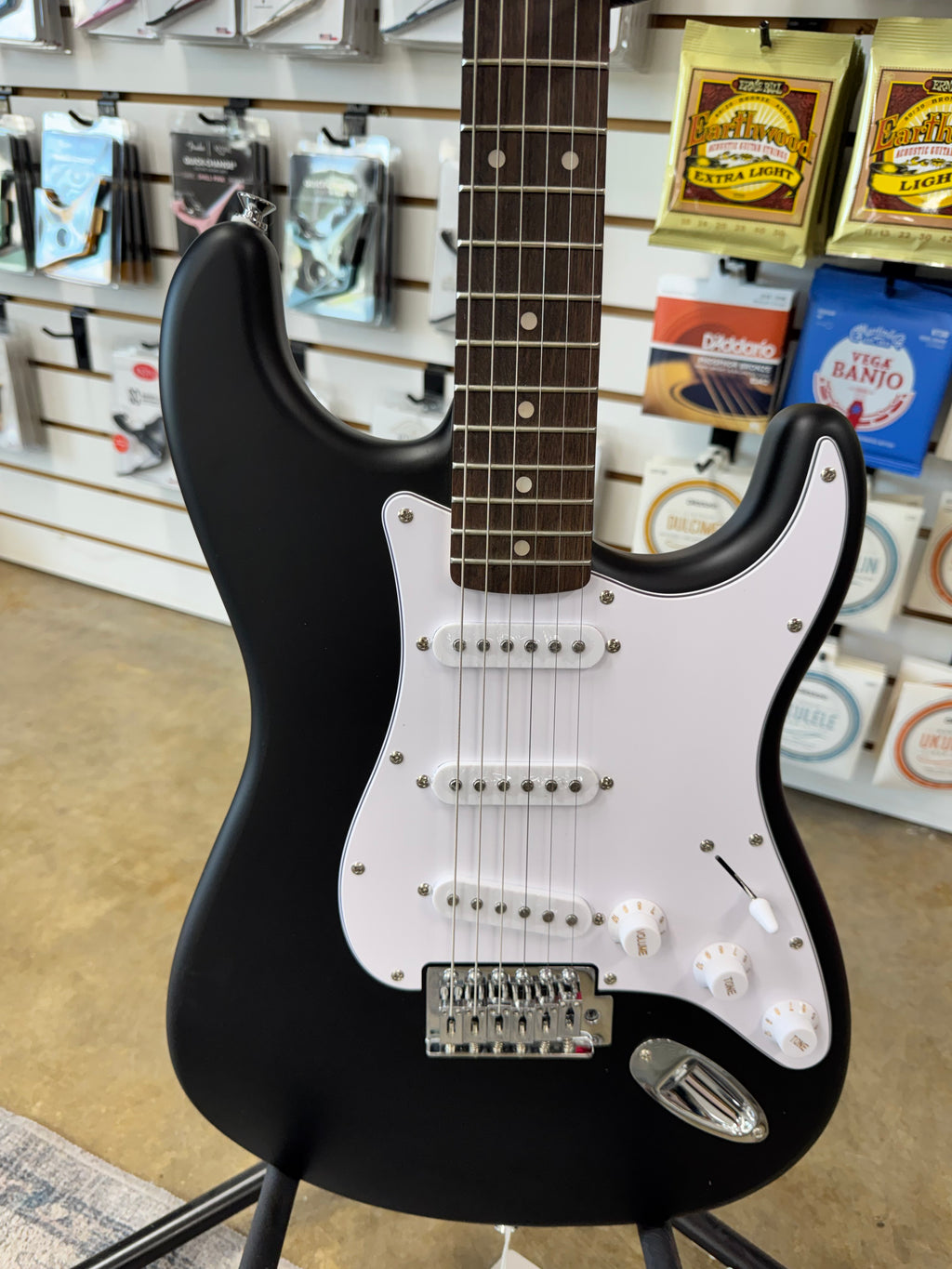 Squier Debut Series Stratocaster - Black