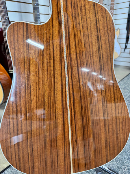 Martin DC Aura Custom Dreadnaught Acoustic Electric - Natural