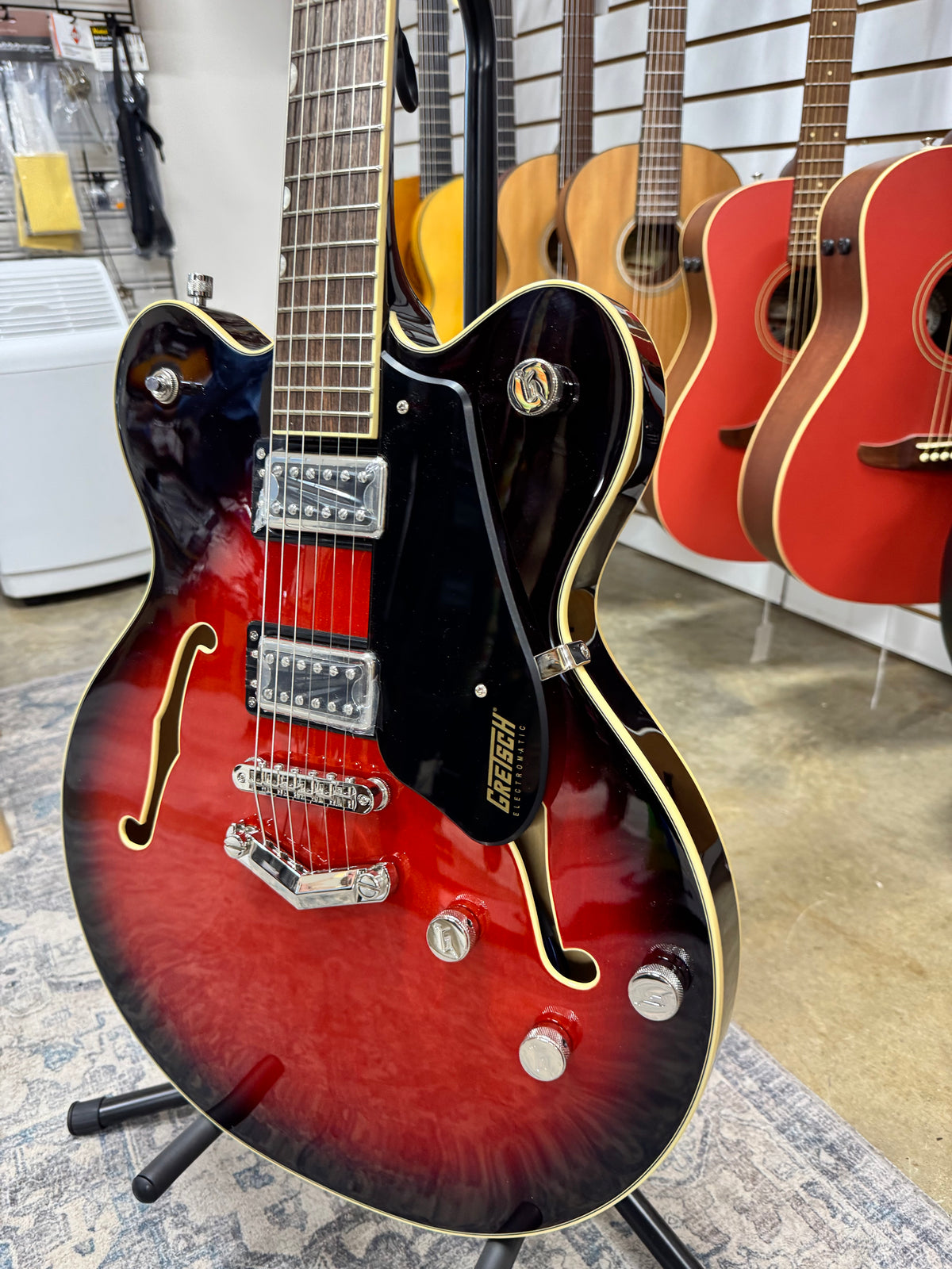 Gretsch G5622 Electromatic Center Block Double-Cut with V-Stoptail - Claret Burst