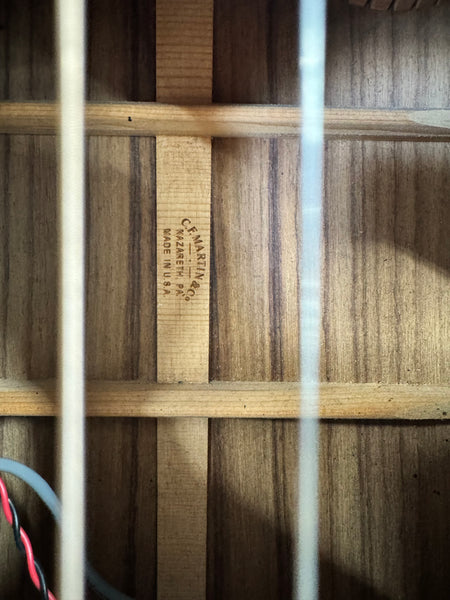 Martin DC Aura Custom Dreadnaught Acoustic Electric - Natural