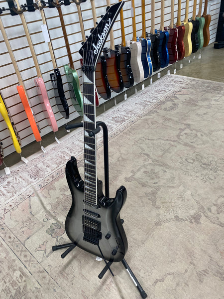 Jackson JS34 DKA JS Series Dinky Arch Top - Silverburst