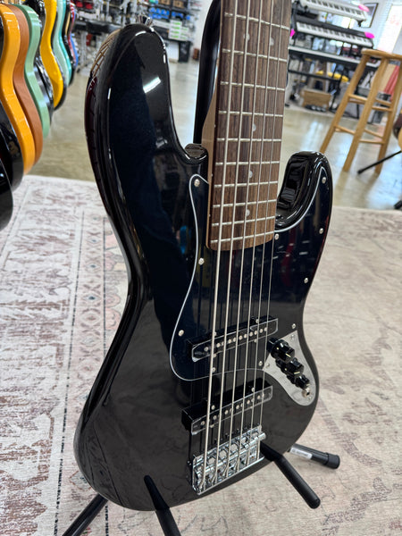 Squier Affinity Jazz Bass VI - Metallic Black