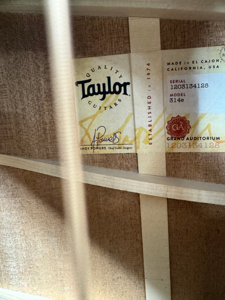 Taylor 314e with V-Class Bracing - Claria Inlays - Natural