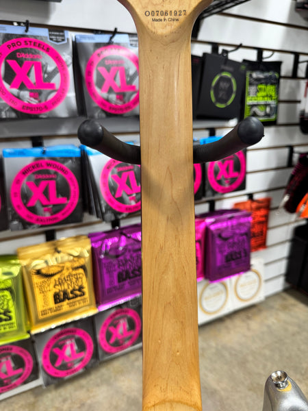 Dean Playmate Avalanche J 3/4 Size Electric Guitar