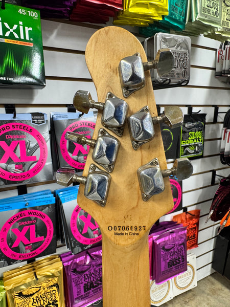 Dean Playmate Avalanche J 3/4 Size Electric Guitar