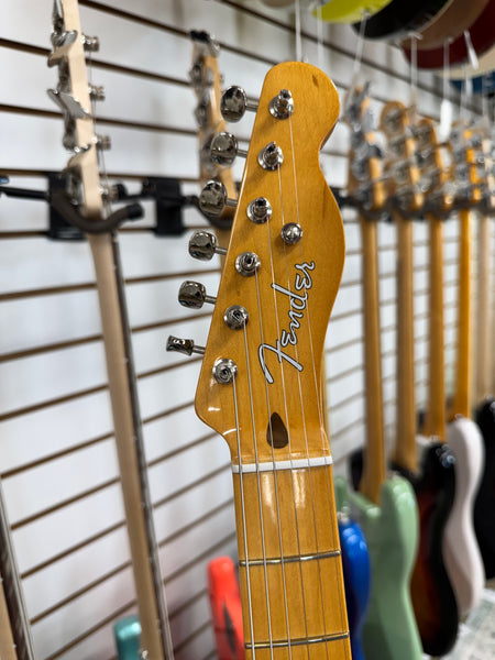 Fender Vintera II '50s Nocaster with Maple Fretboard - 2-Color Sunburst