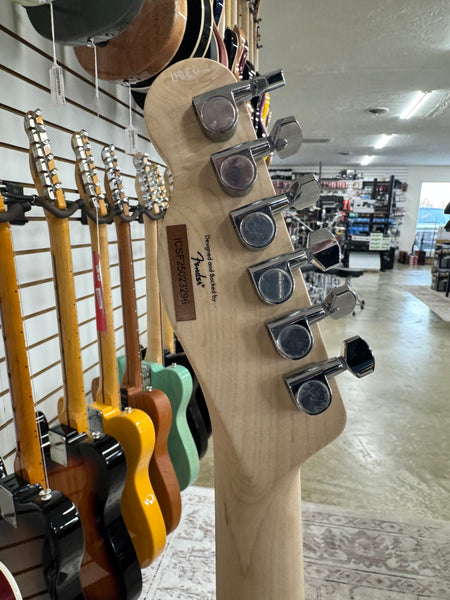 Squier Limited Edition Sonic Telecaster - Daphne Blue