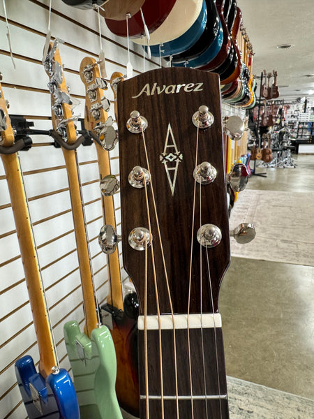 Alvarez Delta00-TSB Parlor - Tobacco Sunburst