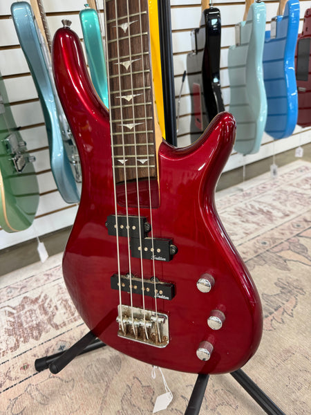 Tradition B-100 Electric Bass - Red