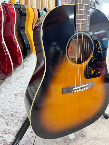 Epiphone "Inspired by Gibson Custom" '42 Banner J-45 - Vintage Sunburst