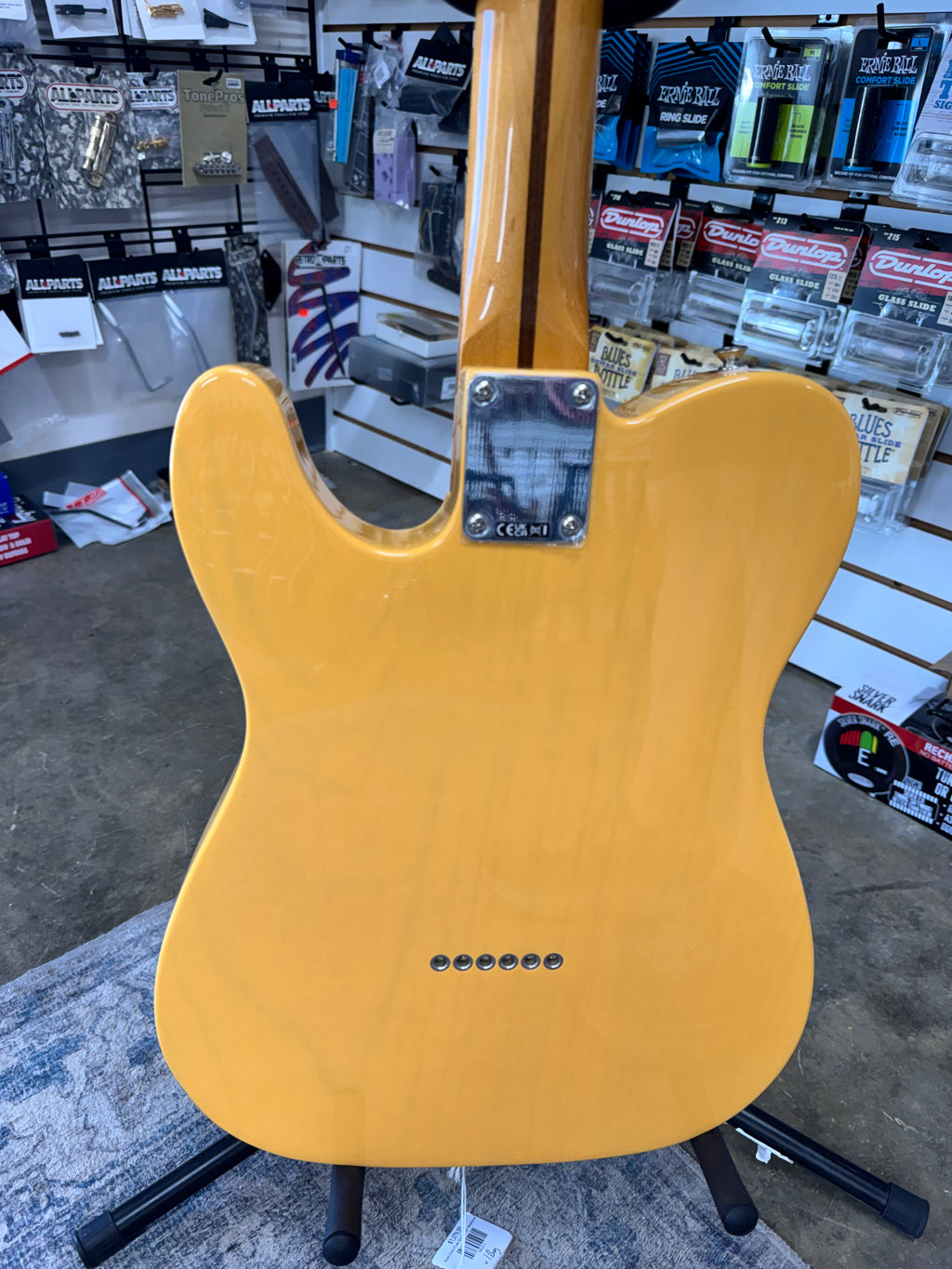 Fender Vintera III Late '50s Telecaster - Butterscotch Blonde